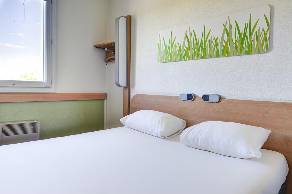 Ibis Budget Orly Chevilly Tram 7 Vitry-sur-Seine Exterior foto
