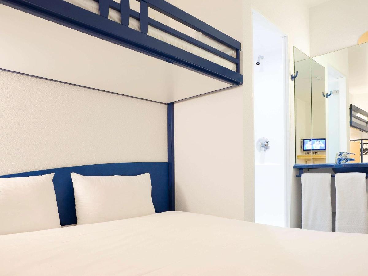 Ibis Budget Orly Chevilly Tram 7 Vitry-sur-Seine Exterior foto